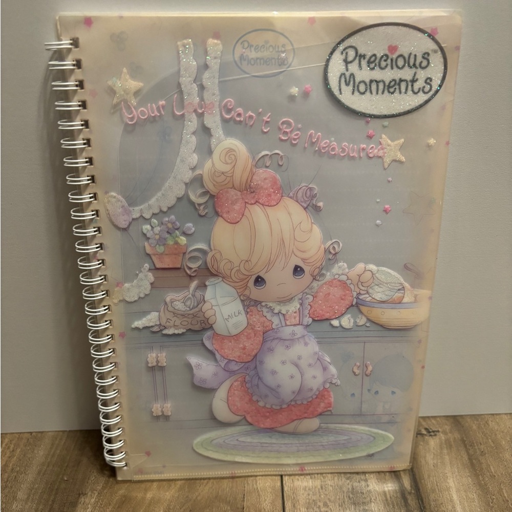 2004 Precious Moments Notebook